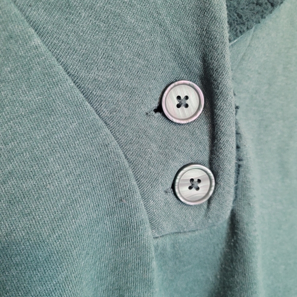 American Eagle Green Pullover Green Sweater Women's Medium - Picture 3 of 6